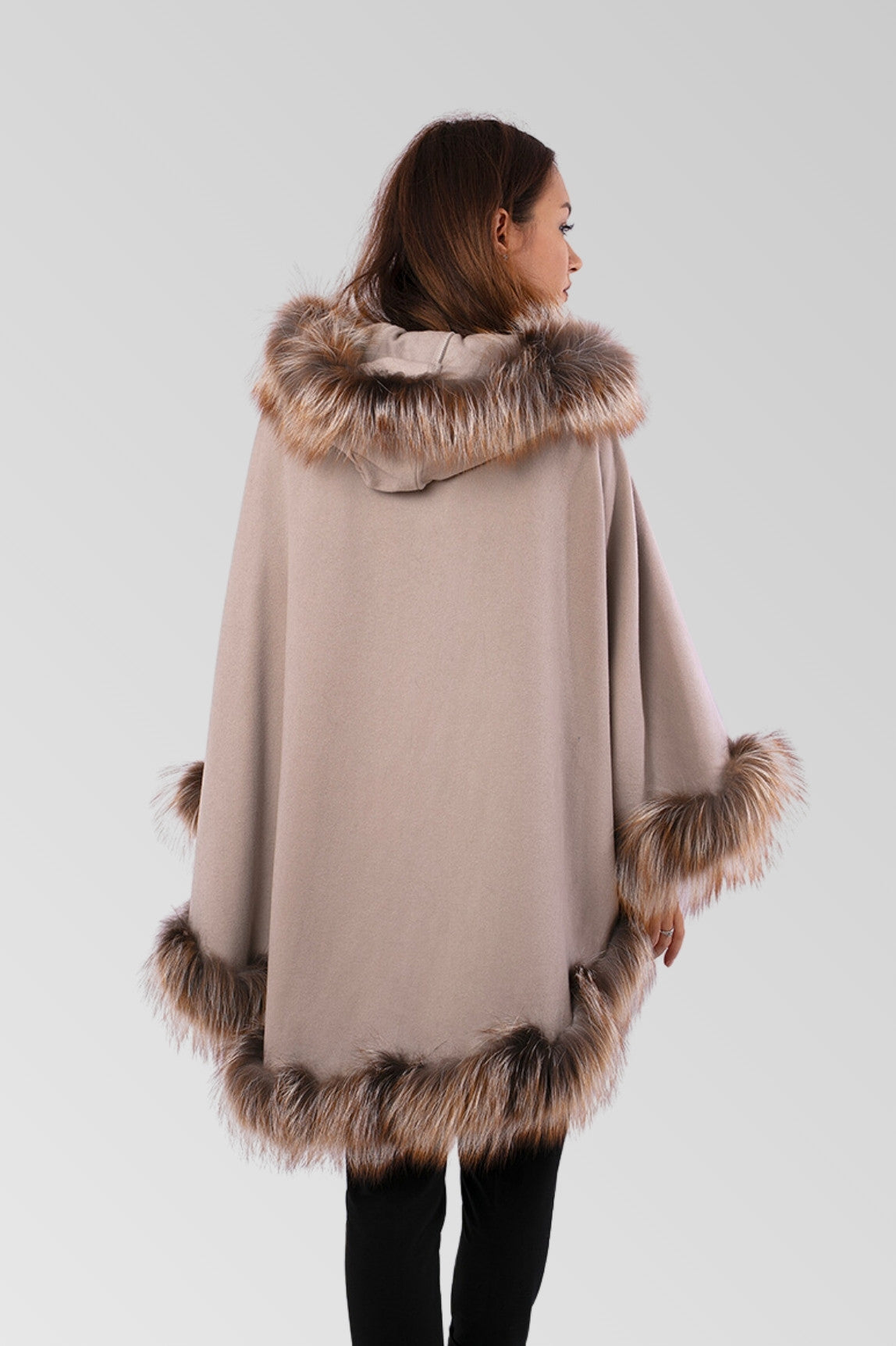 Capă din Cașmir cu Blană Naturală de Vulpe Argintie, Femei, Brown Frost 80