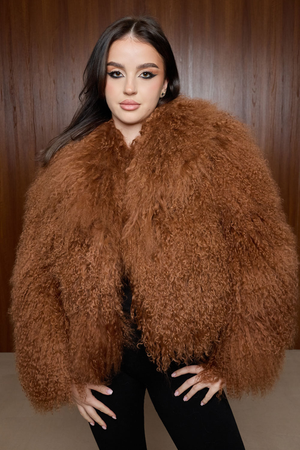 haina blana miel tibetan/oaie mongoleza, maro, Mareus