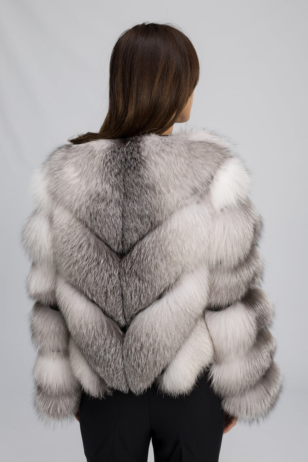 Haină din Blană Naturală de Vulpe Argintie, Transformabilă, V Model, cu Glugă Detașabilă, Femei, Arctic Silver 454