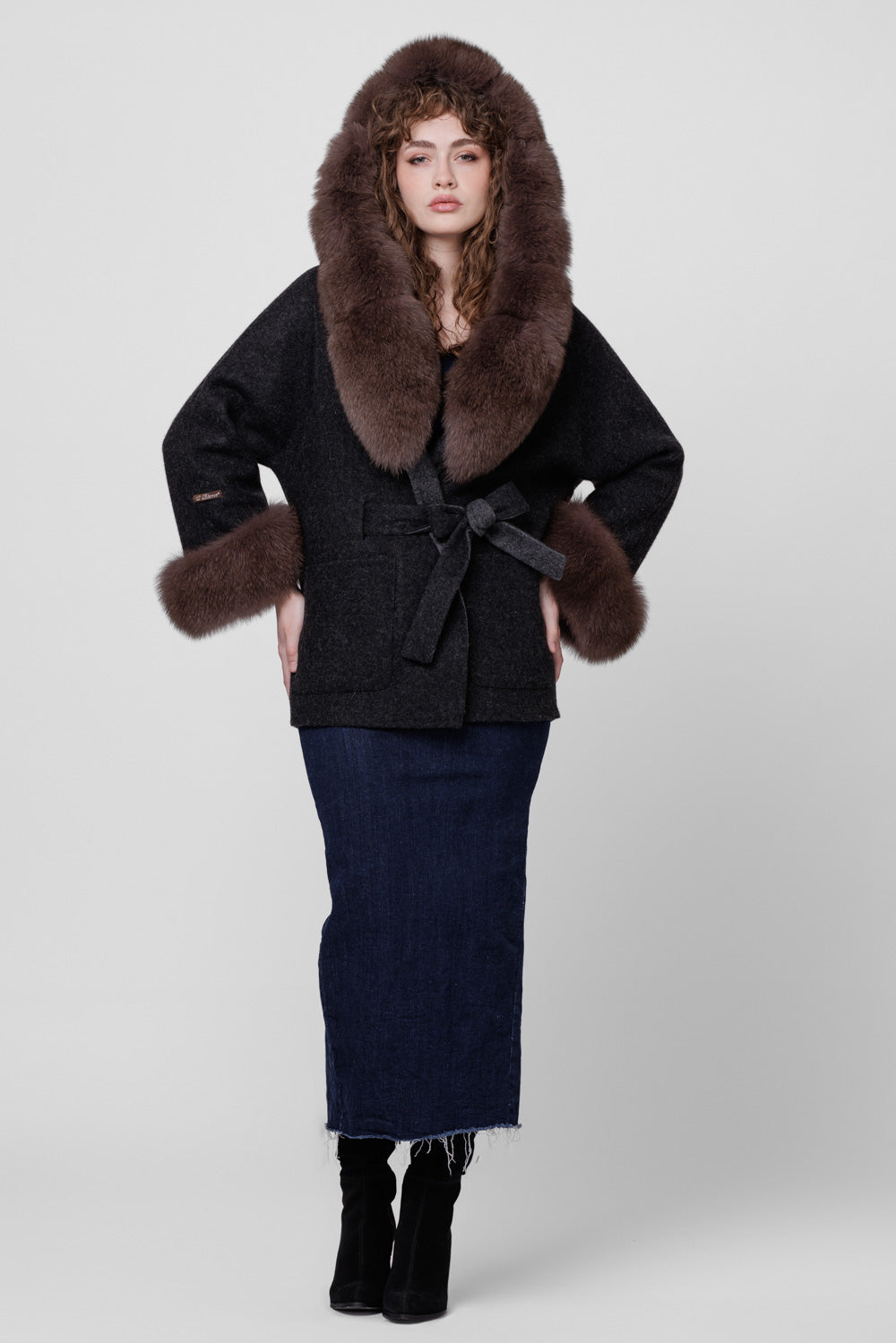 Palton din Lână Alpaca și Blană Naturală din Vulpe, cu Glugă, model Oversized, Femei, Sable 292