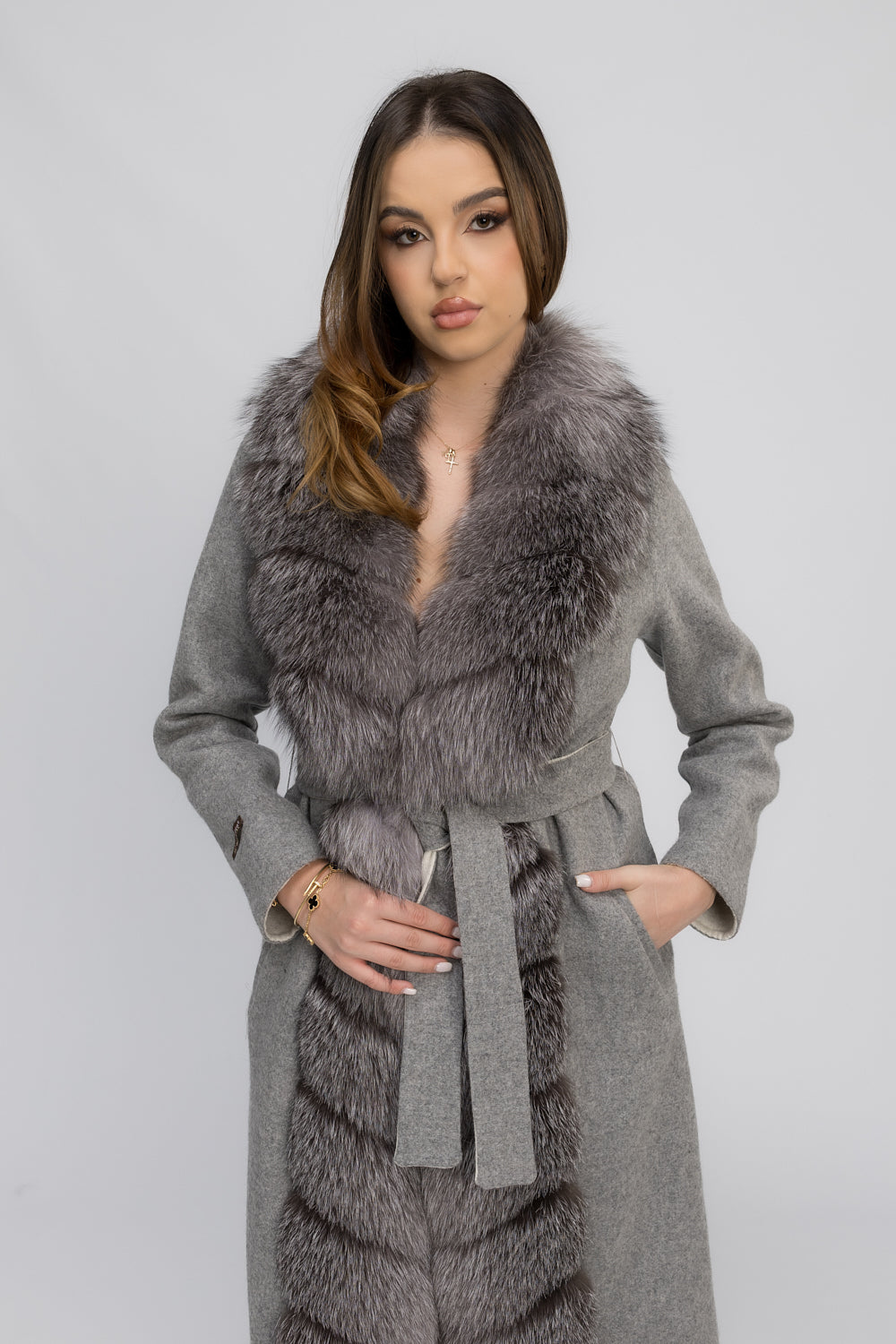 Palton din Lână Alpaca cu Blană Naturală de Vulpe, Femei, Silver Storm 448