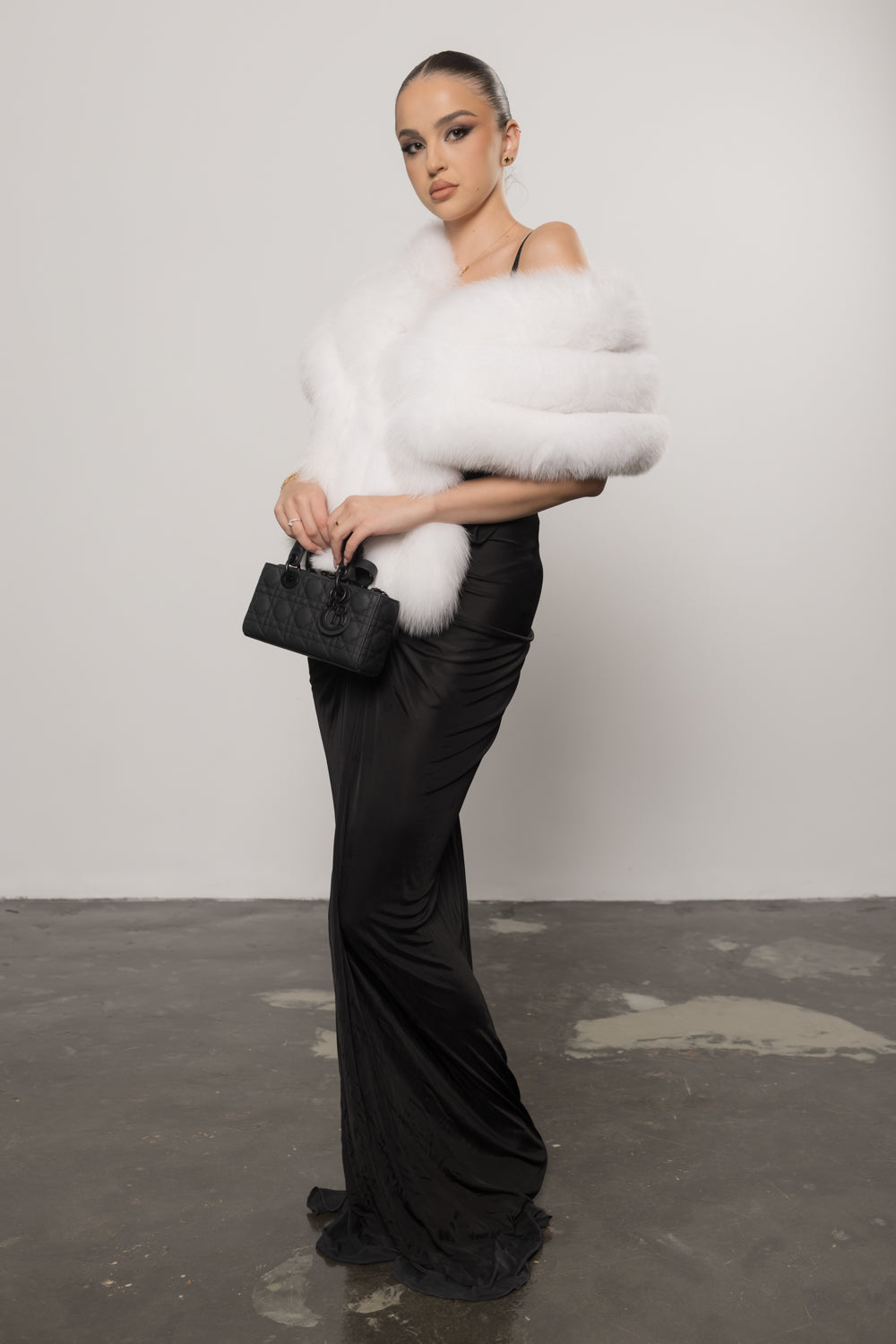 Women's Natural Fox Fur Shawl, Silver Gray | MAREUS Women's Natural Fox Fur Shawl, Silver Gray | MAREUS