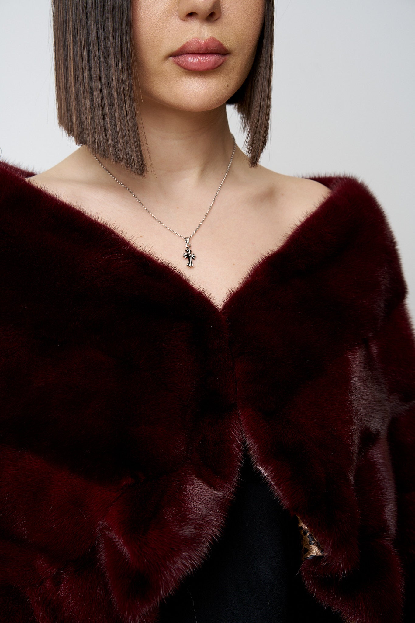 Etolă din Blană Naturală de Vizon, Burgundy 521