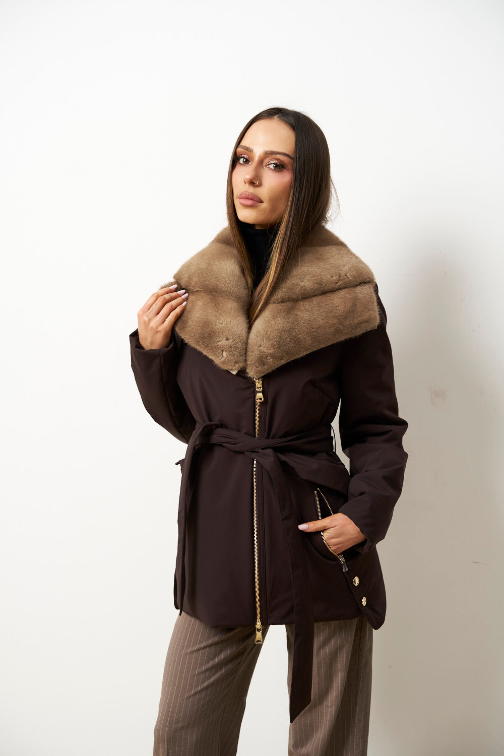 Geacă din Fâș cu Guler din Blană Vizon pentru Femei, Maro, Mareus