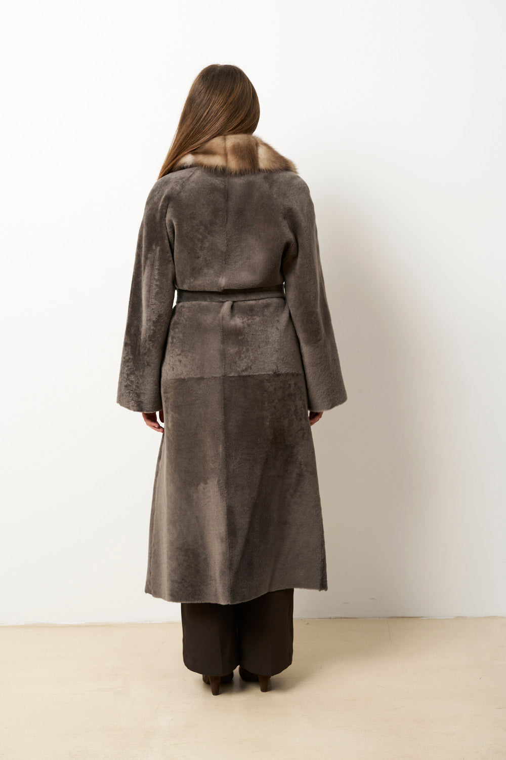 Haină Blană Naturală din Lână Merinos Spaniol și Guler din Blană Jder, Femei, Gri, Mareus