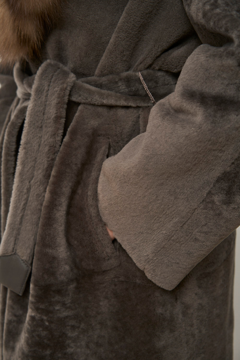 Haină Blană Naturală din Lână Merinos Spaniol și Guler din Blană Jder, Femei, Gri, Mareus