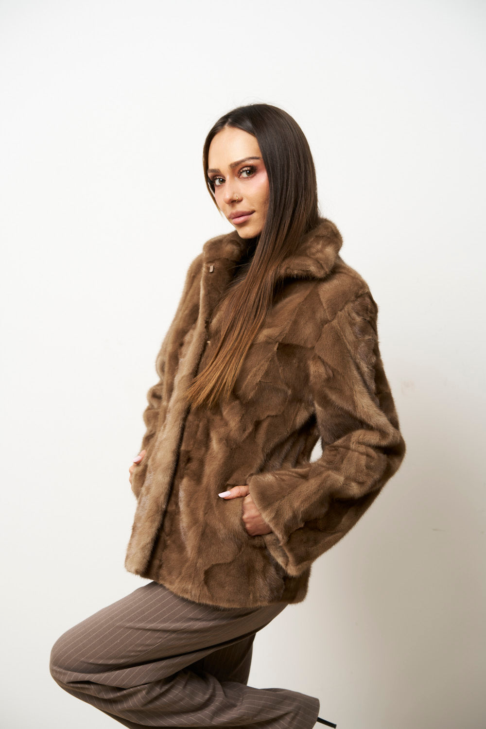 Haină din Blană Naturală de Vizon pentru Femei, Cambrata, Maro Pastel, Mareus