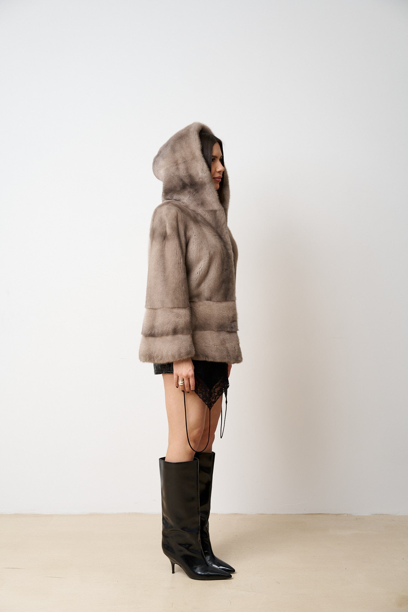 Haină din Blană Naturală de Vizon, Cu Gluga, Femei, Gri, Mareus