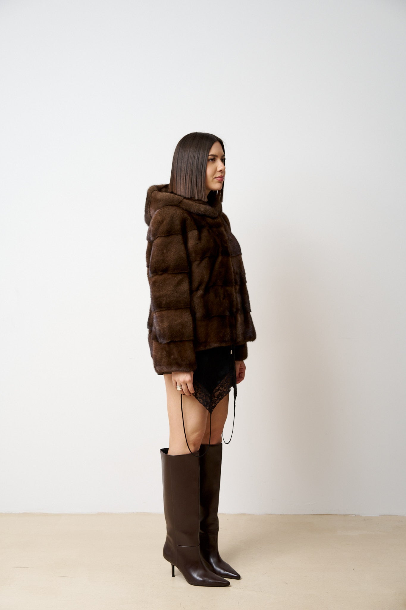 Haină din Blană Naturală de Vizon, Cu Gluga, Femei, Maro, Mareus