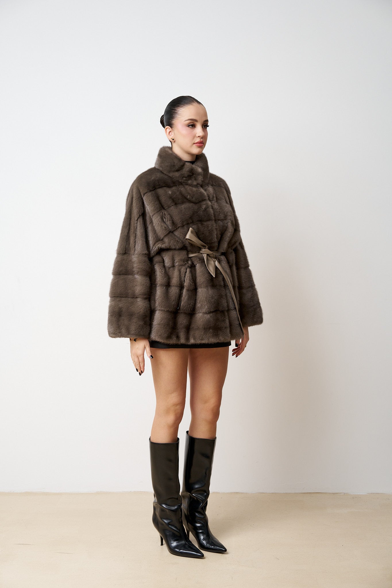 Haină din Blană Naturală de Vizon, Oversized, Marime mare, maro, Mareus