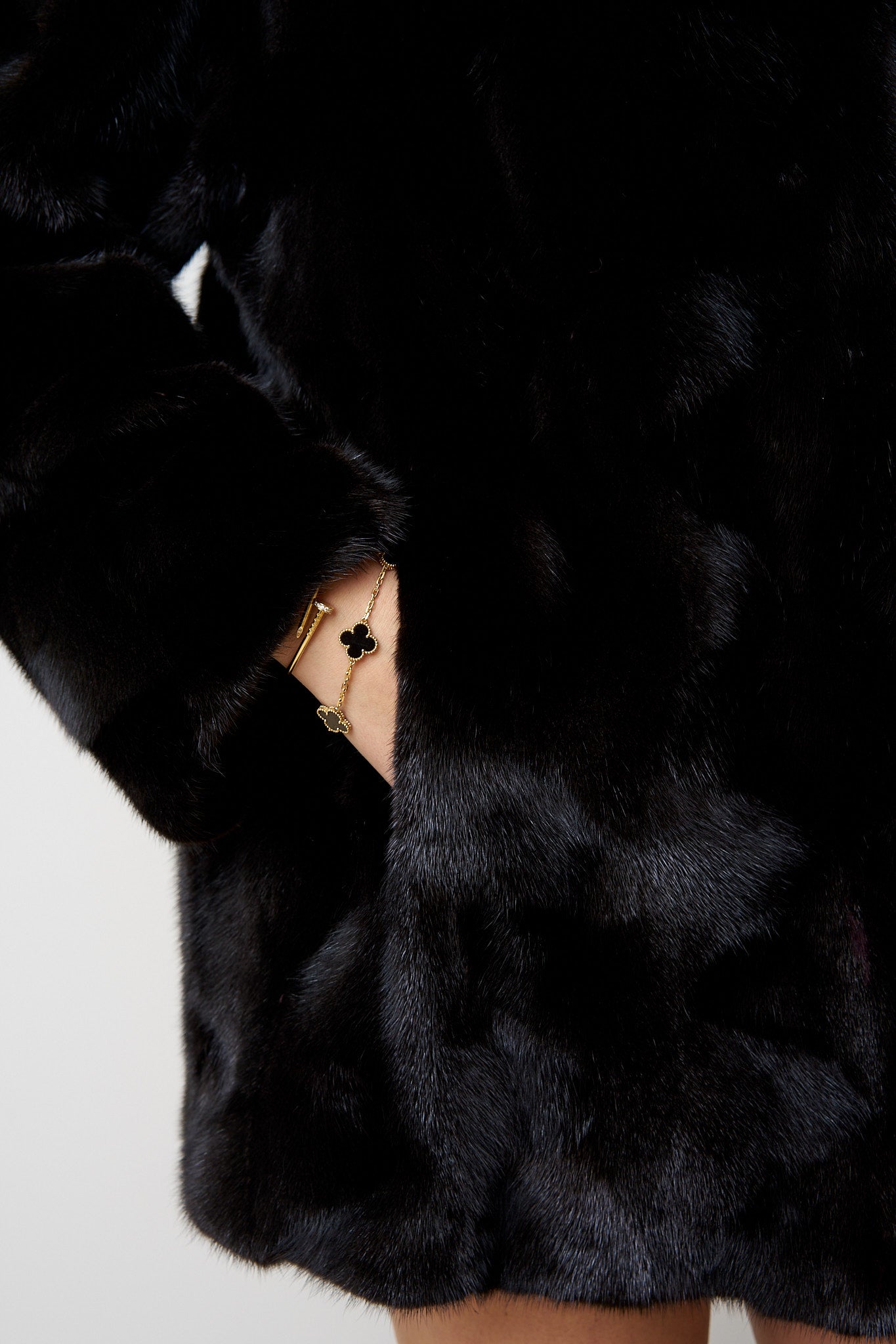 Haină din Blană Naturală de Nurcă, Femei, Jet Black 601