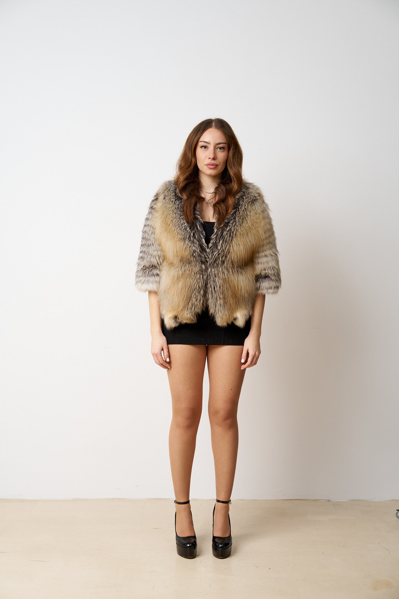 haina blana naturala vulpe, scurta, gold, mareus