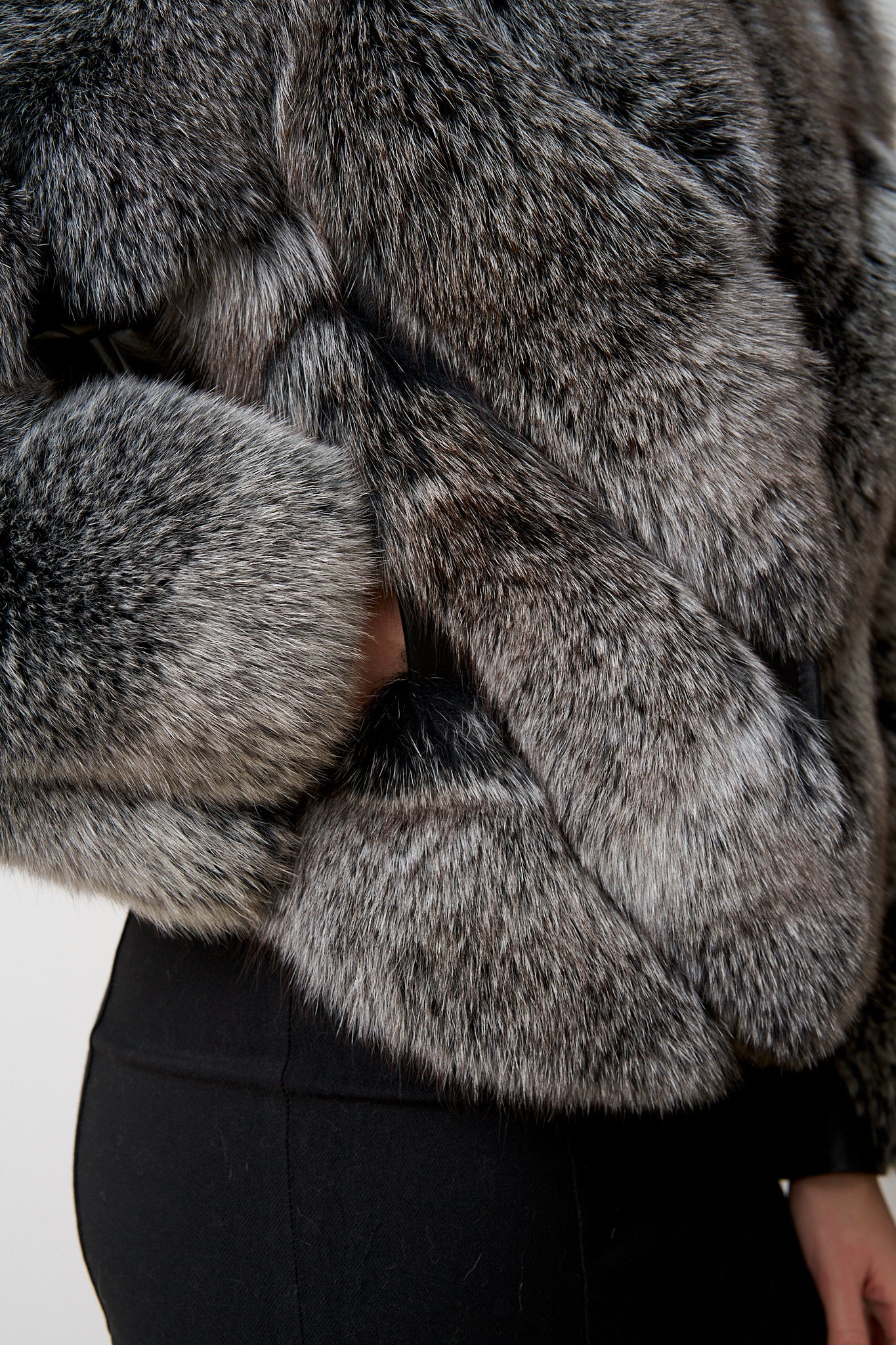 Haină din Blană Naturală de Vulpe cu Inserții din Piele, Gri, Model V, Mareus