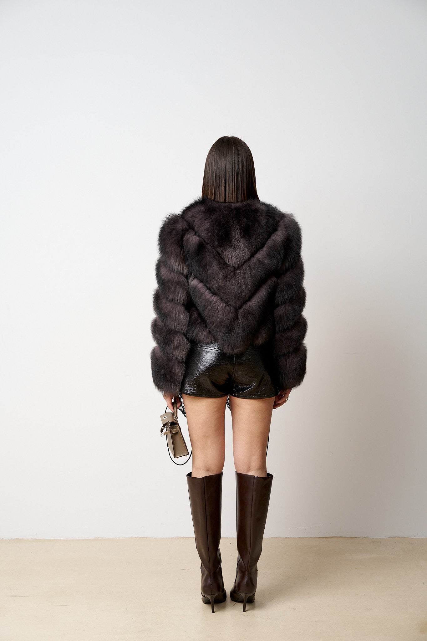 Haină din Blană Naturală de Vulpe cu Inserții din Piele, Model V, Maro, Mareus