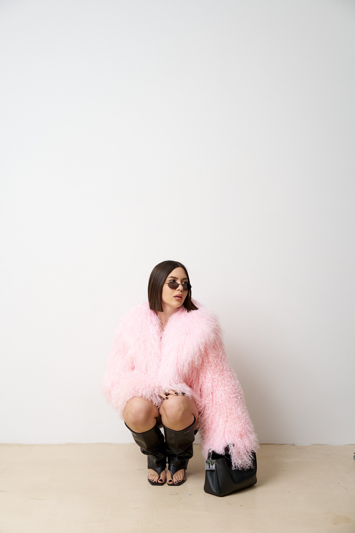 Haină din Blană Naturală de Oaie Mongoleza, Scurta, Guler Rever, Roz, Mareus