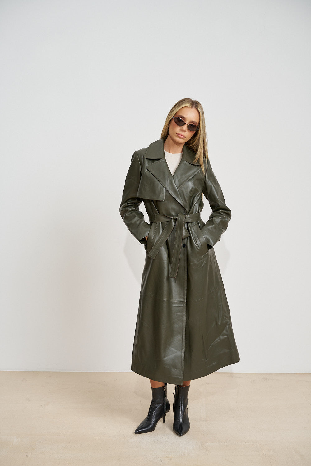 Trench Lung din Piele Naturală, cu Cordon, Olive 668