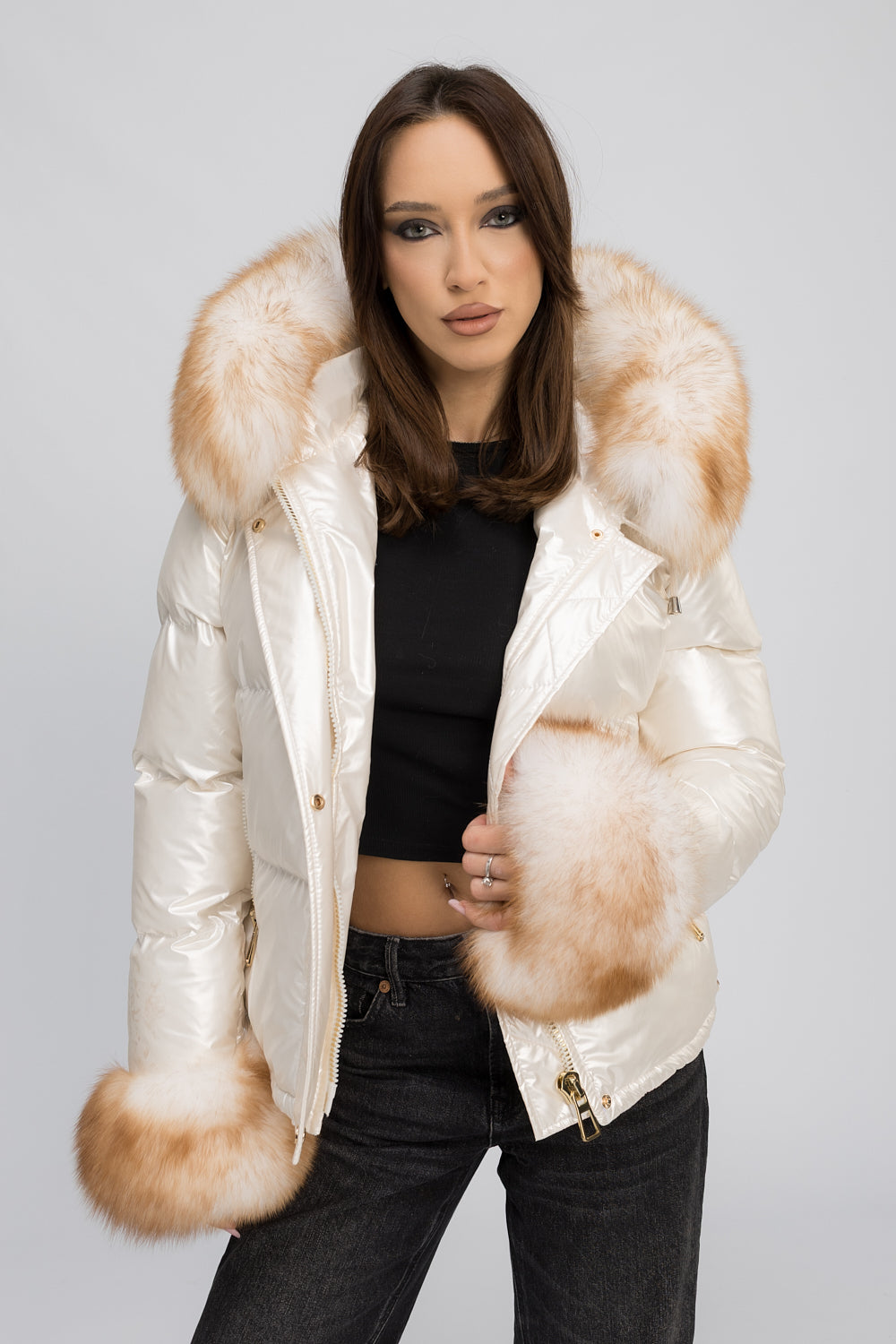 Geacă Scurtă cu Glugă și Manșete din Blană Naturală de Vulpe, Femei, Ivory Gold 458
