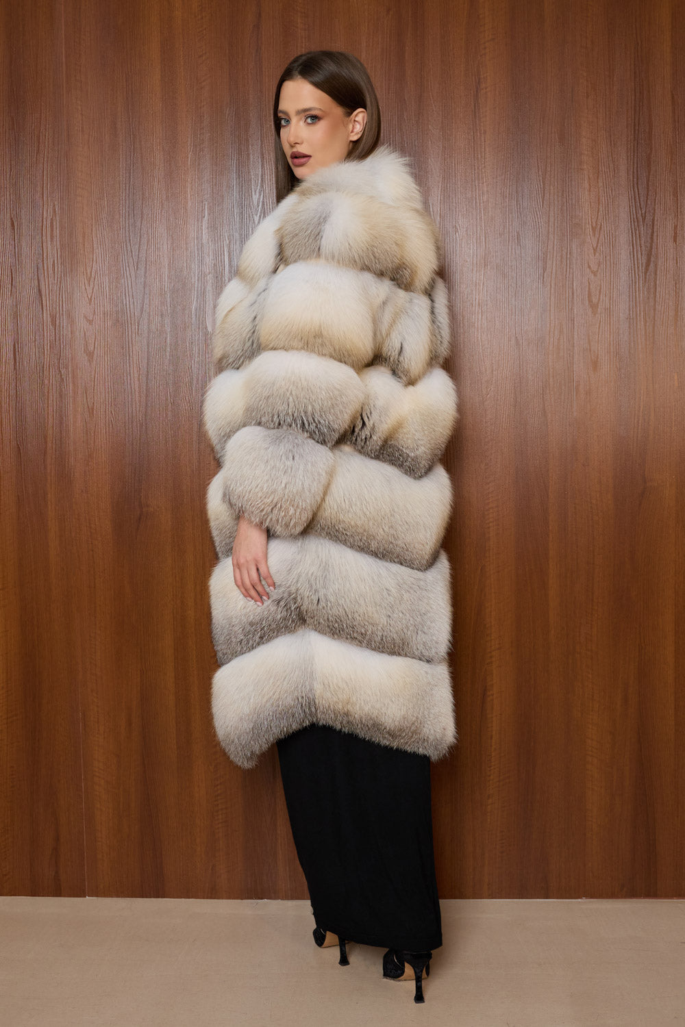 haina blana naturala vulpe lunga bej Mareus