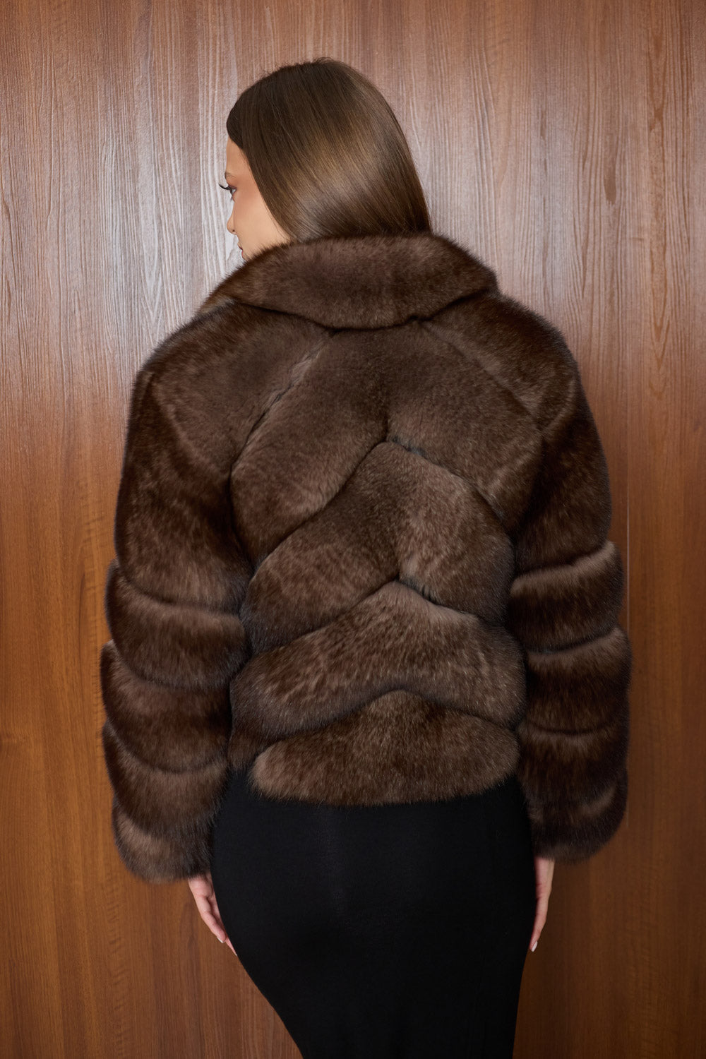 haina blana naturala vulpe maro, Mareus