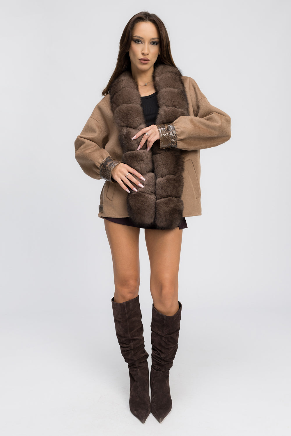 Palton din Lână cu Blană Naturală de Vulpe și Accente din Piele Piton, Femei, Mocha Luxe 450