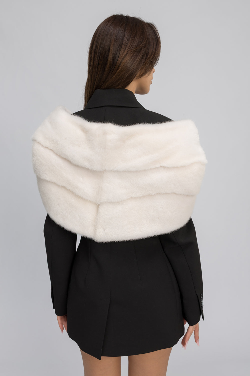 Șal din Blană Naturală de Vizon, Ivory Pearl 476