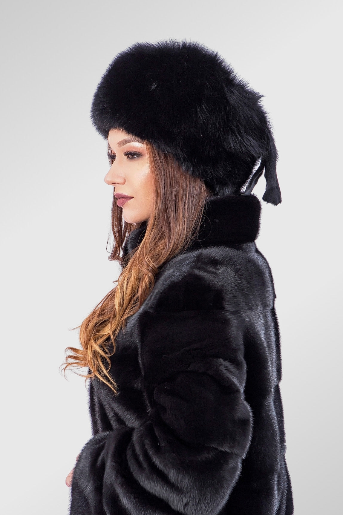 Black fox deals fur hat