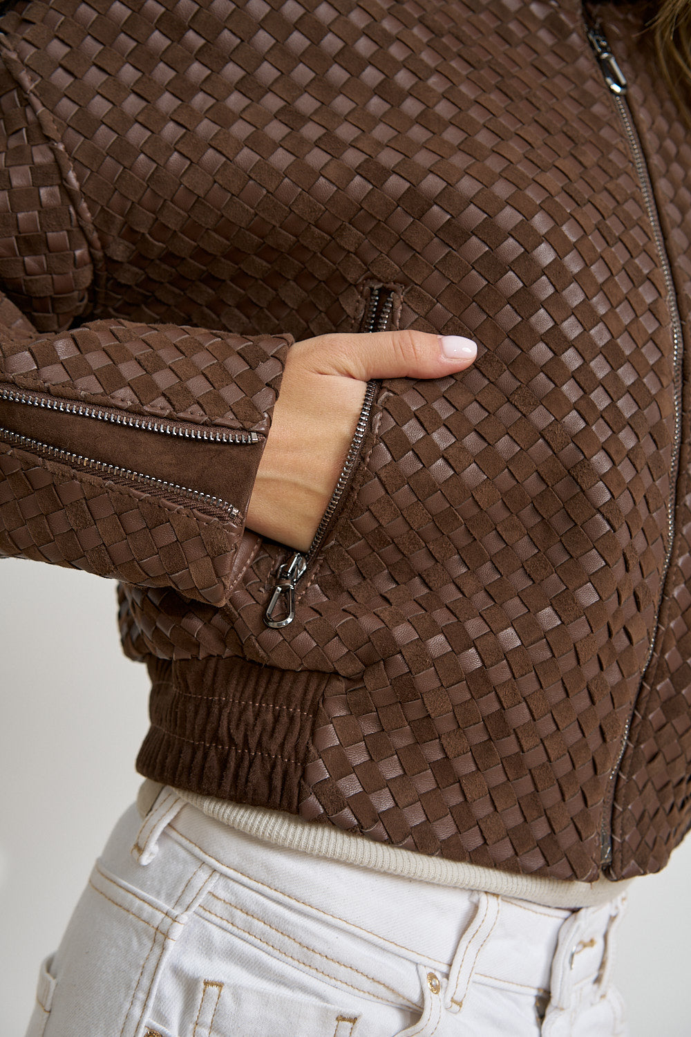 Geacă din Piele Naturală Împletită, Crop, Chocolate Brown 661