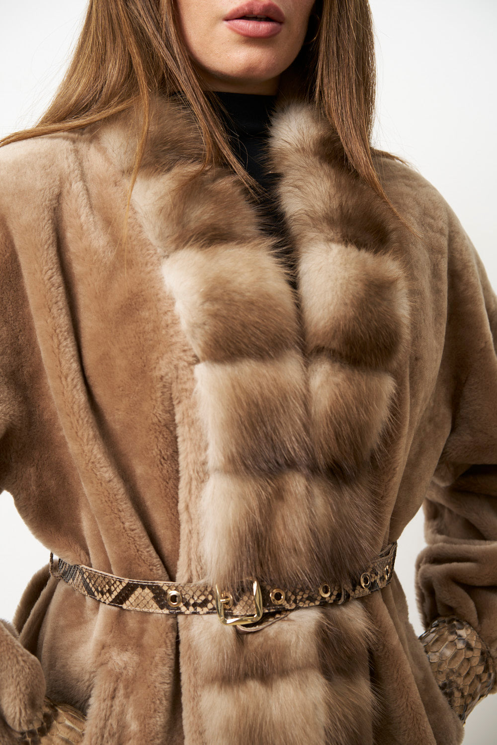 Haina din Blană Naturală de Merinos Spaniol, cu Guler Jder și Accesorii Piele de Piton, Ivory Luxury, Mareus