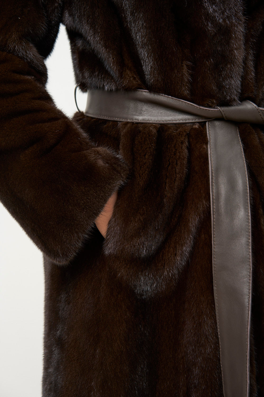 Haină Lungă din Blană Naturală de Vizon pentru Femei, Cu Cordon, Maro, Mareus