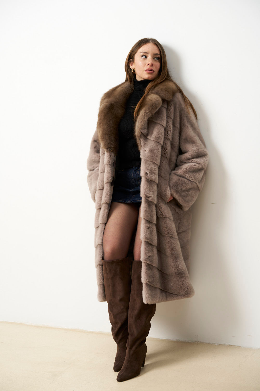 Haină Lungă din Blană Naturală Vizon și Guler Zibelină-Sable, Femei, Roz Pudra, Mareus