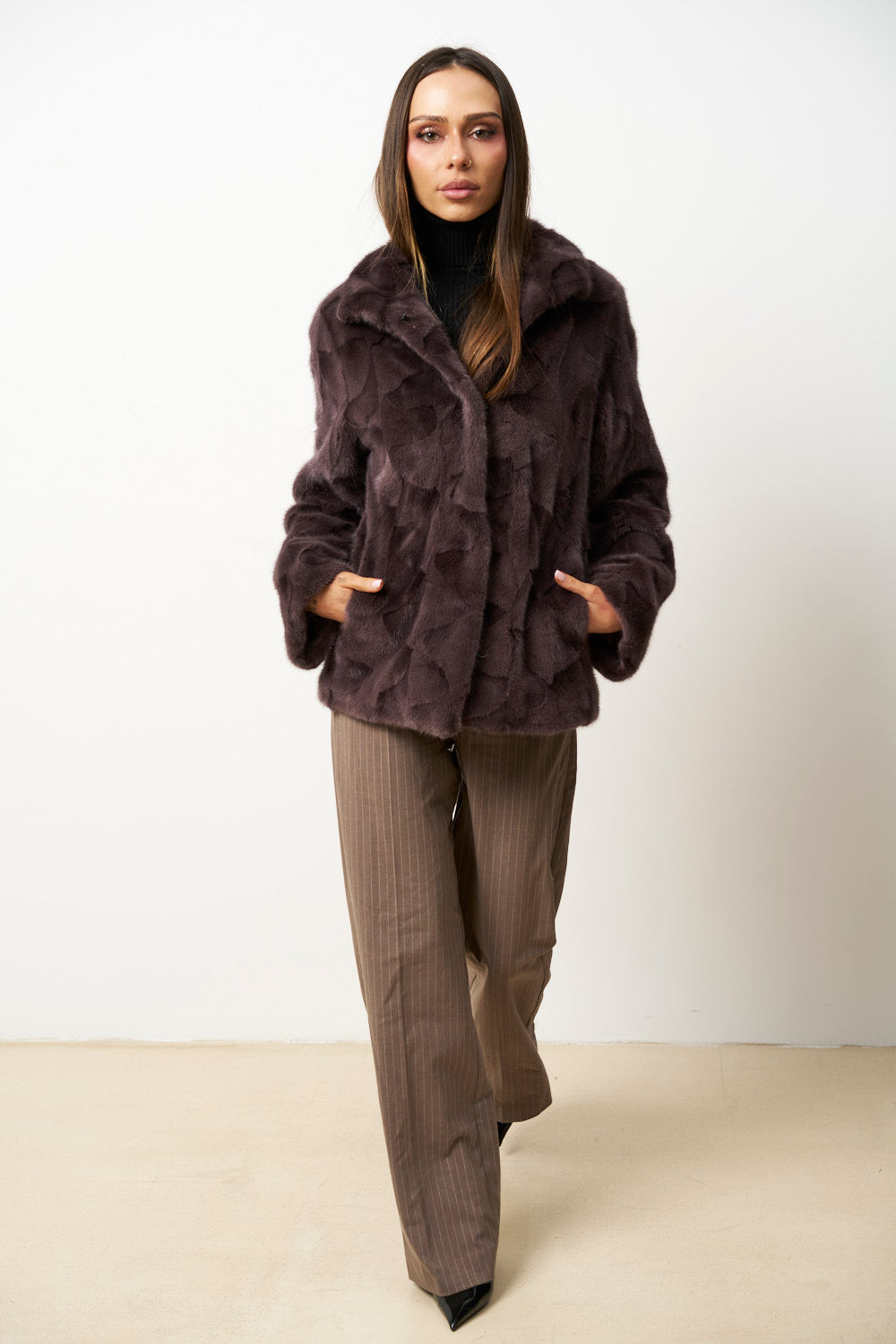 Haină din Blană Naturală de Vizon pentru Femei, Cambrata, Mov Pudra, Mareus