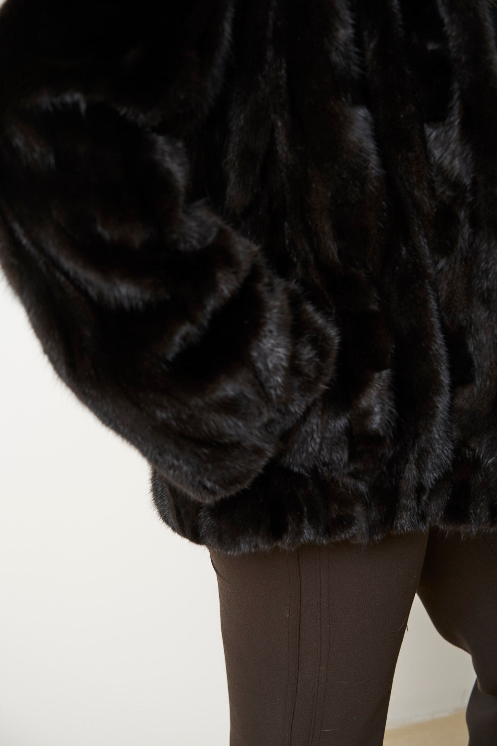 Haină din Blană Naturală de Vizon cu Glugă pentru Femei, Cambrata, Neagra, Mareus