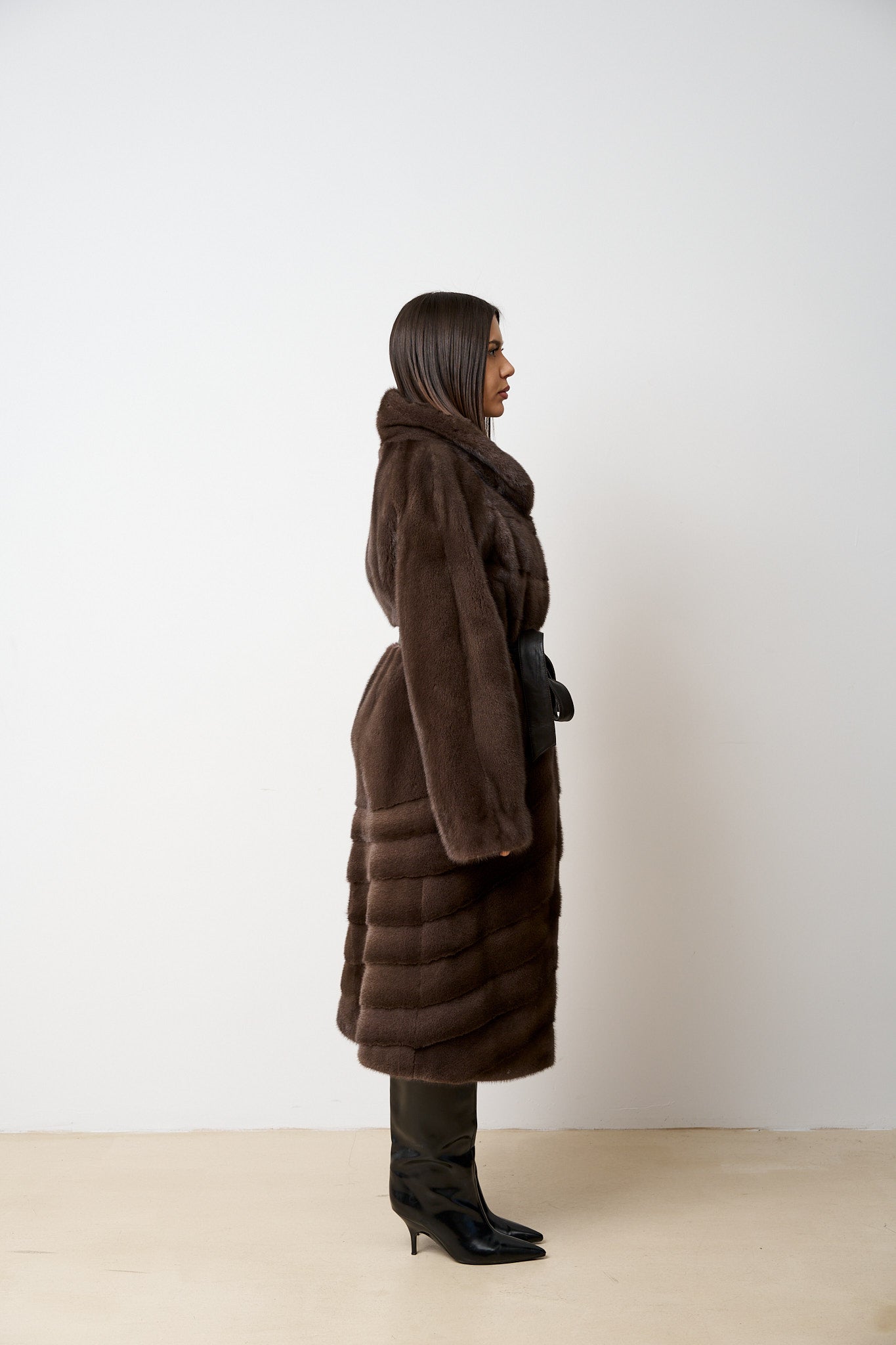 Haină din Blană Naturală de Vizon, cu Cordon, Maro, Mareus