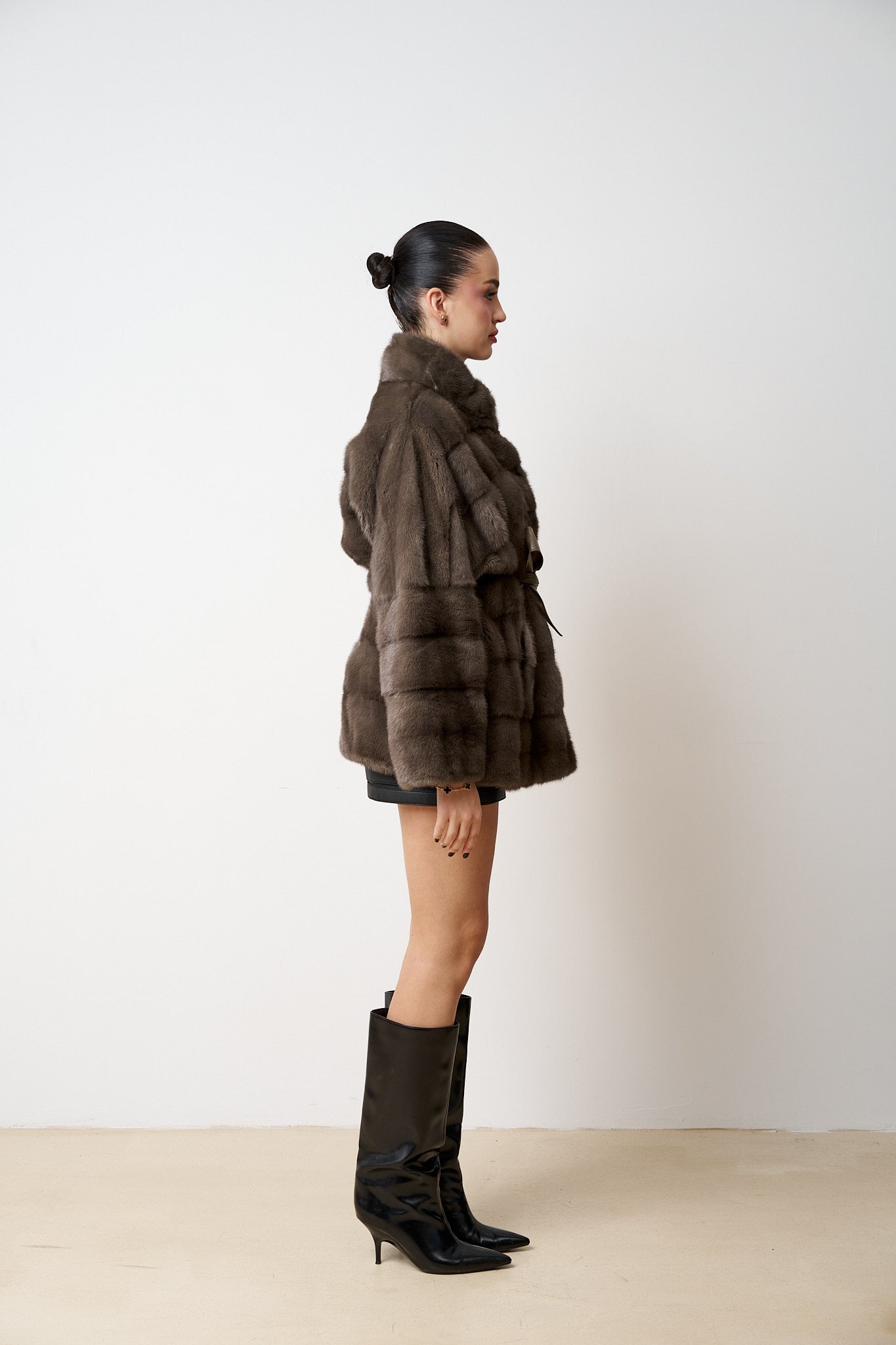 Haină din Blană Naturală de Vizon, Oversized, Marime mare, maro, Mareus