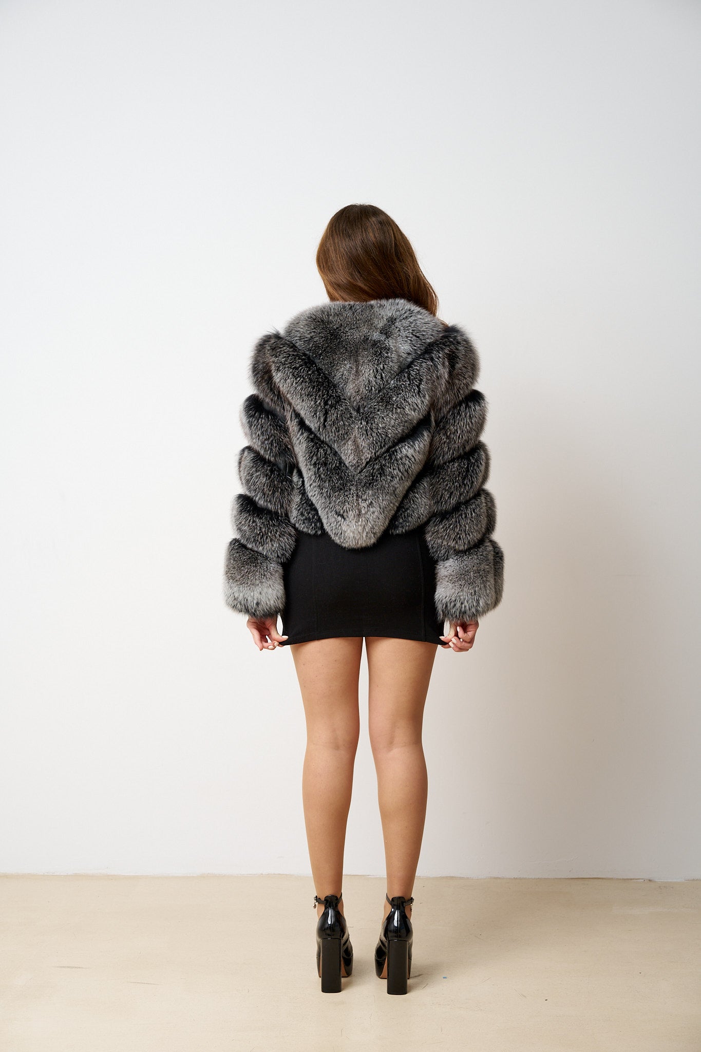 Haină din Blană Naturală de Vulpe cu Inserții din Piele, Gri, Model V, Mareus