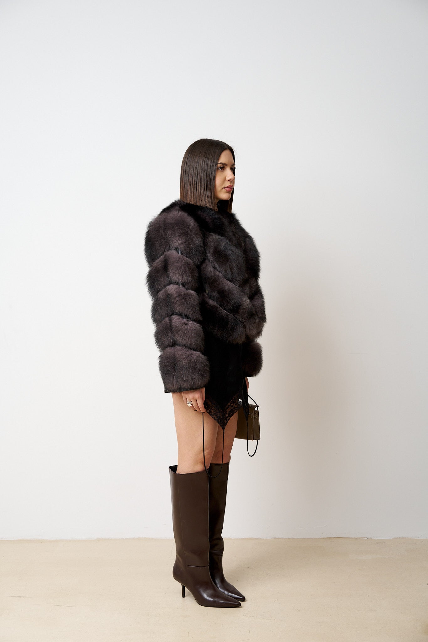 Haină din Blană Naturală de Vulpe cu Inserții din Piele, Model V, Maro, Mareus