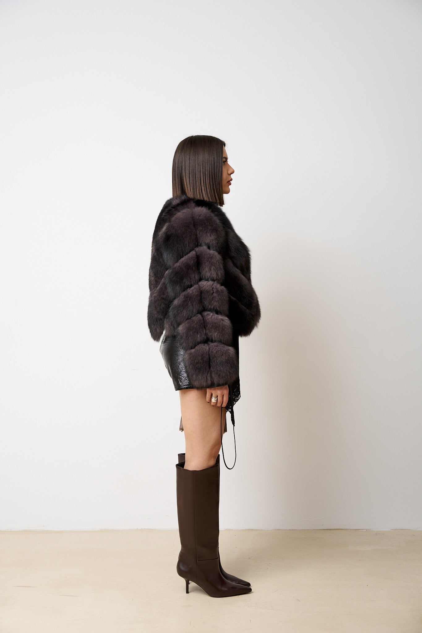 Haină din Blană Naturală de Vulpe cu Inserții din Piele, Model V, Maro, Mareus