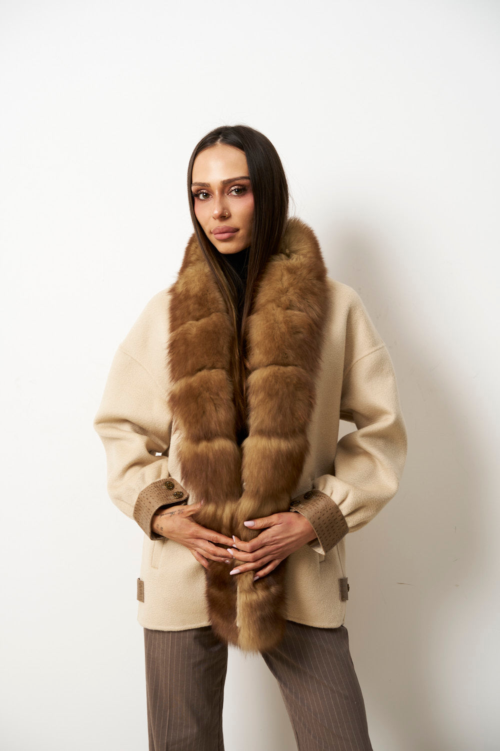 Palton din Lână cu Guler din Blană Vulpe pentru Femei, Bej Perlat, Mareus