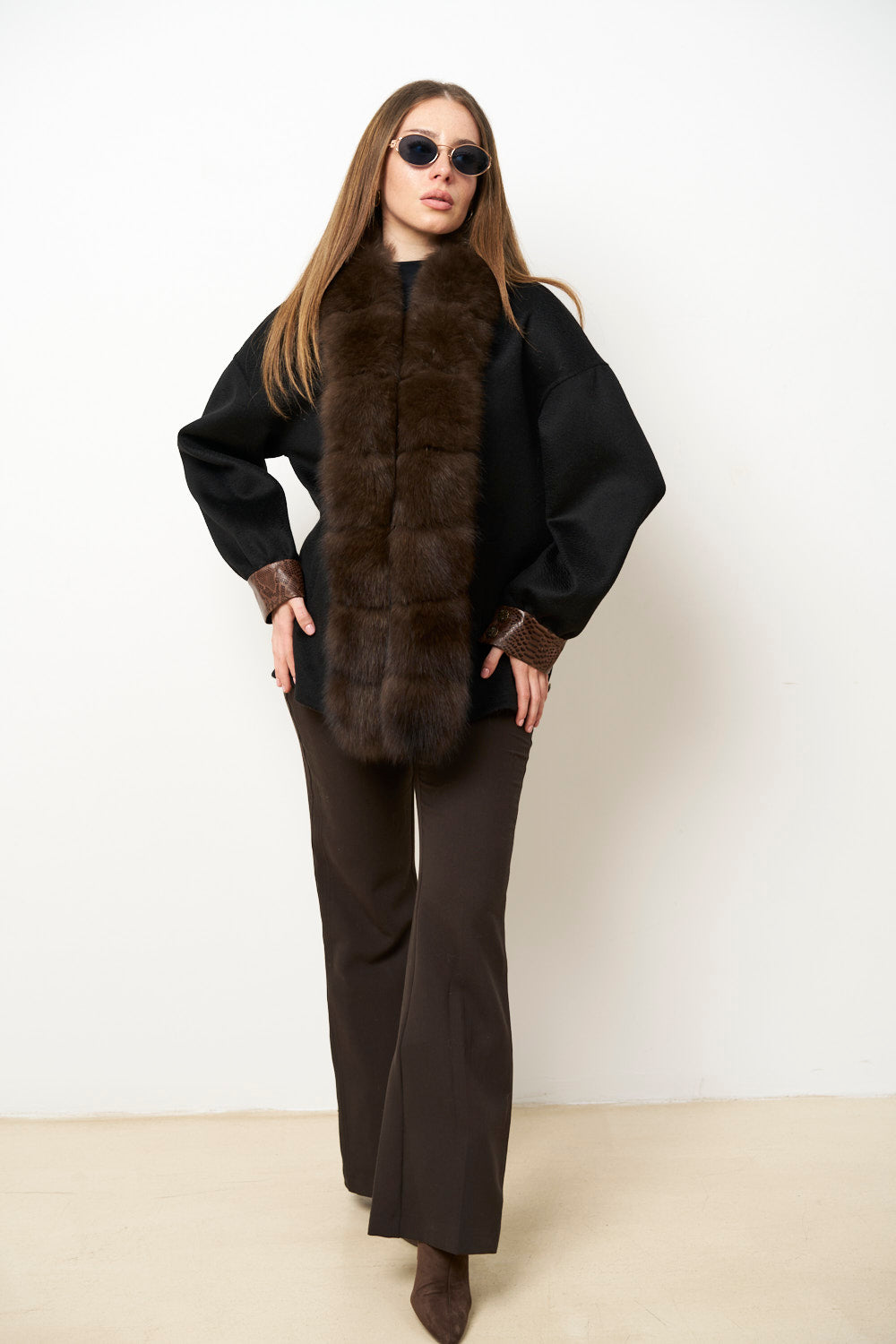 Palton din Lână cu Guler din Blană Vulpe pentru Femei, Jet Black 639
