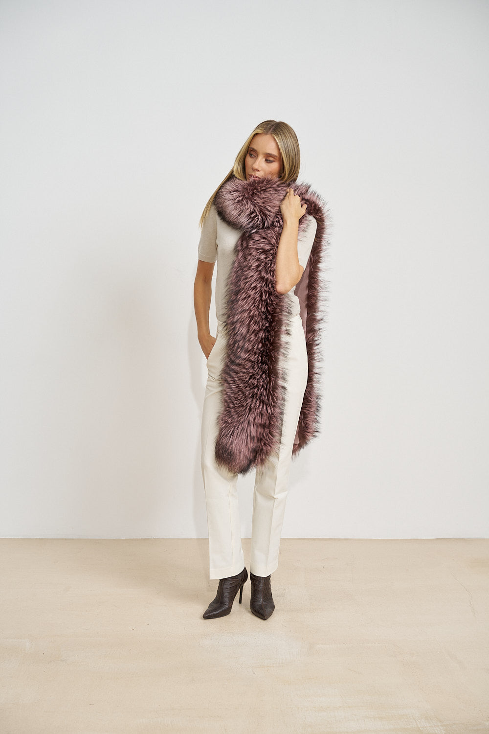 Șal Lung din Blană Naturală de Vulpe, Dusty Rose 687